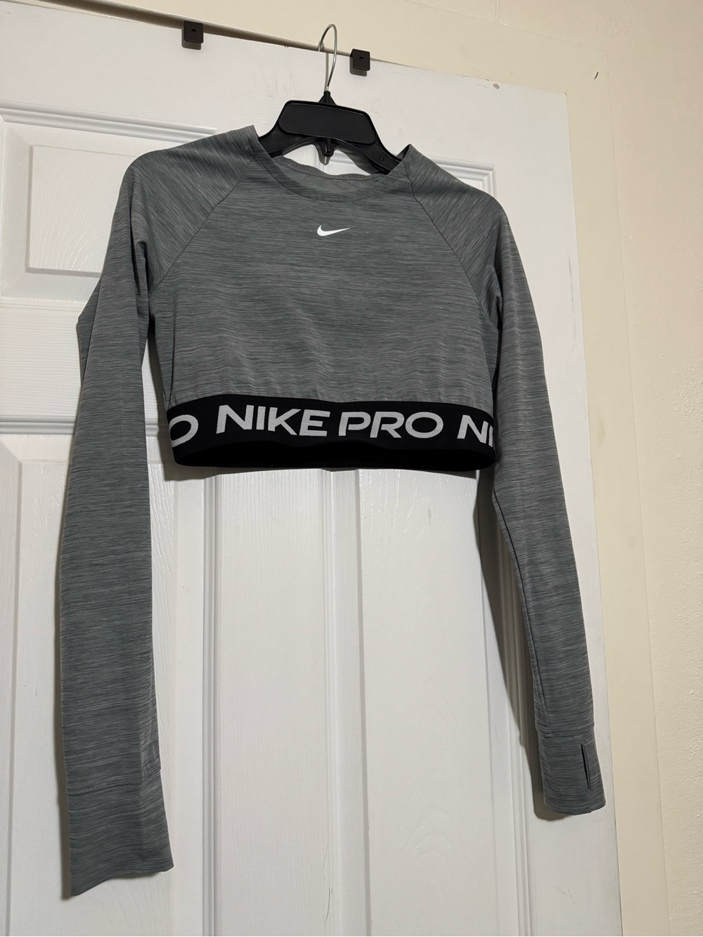 NIKE Pro Long Sleeve Crop Top M